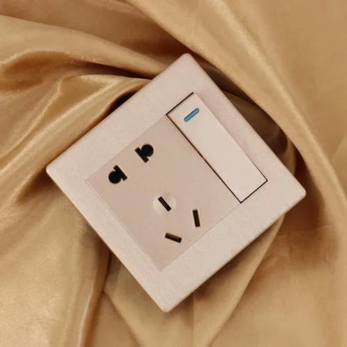 开关面板的尺寸是多少