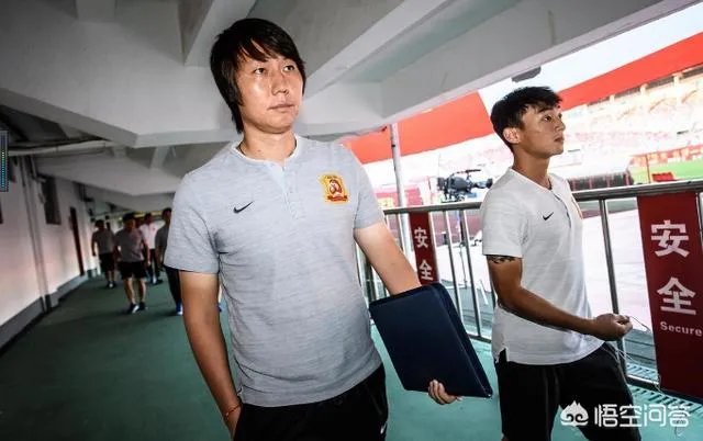 如何评价武汉卓尔主帅李铁的执教能力？