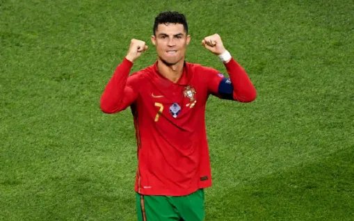 C罗斩获欧洲杯金靴后发声,他说了些什么?