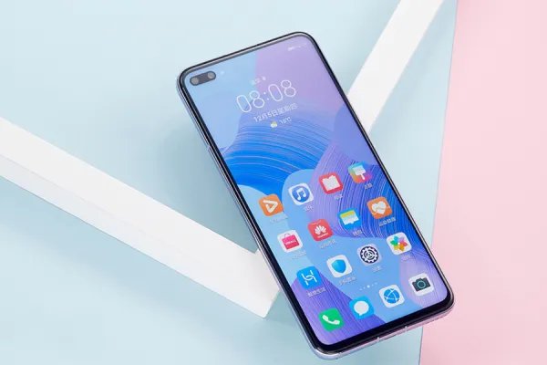 华为nova 6 5G这款手机的性能如何？