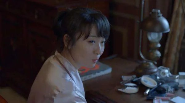 如何评价《带着爸爸去留学》中的董美玲?