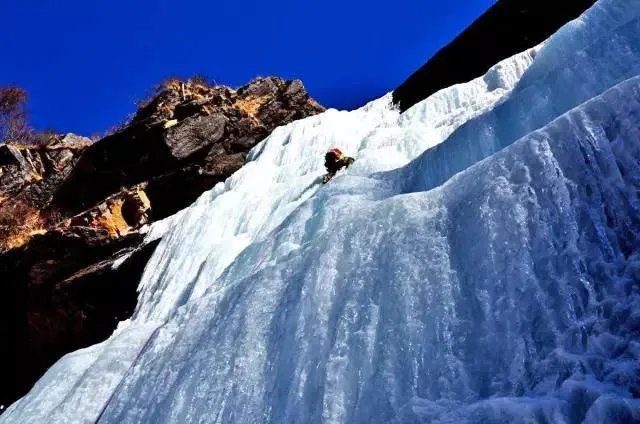 四川的四姑娘山好玩吗？