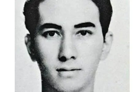 赌王的原配黎婉华的人生些许悲惨,她是否看错了赌王?