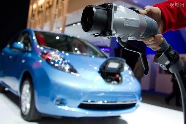电动汽车价格表 电动汽车电池价格多少