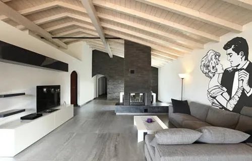 怎样手绘墙画？