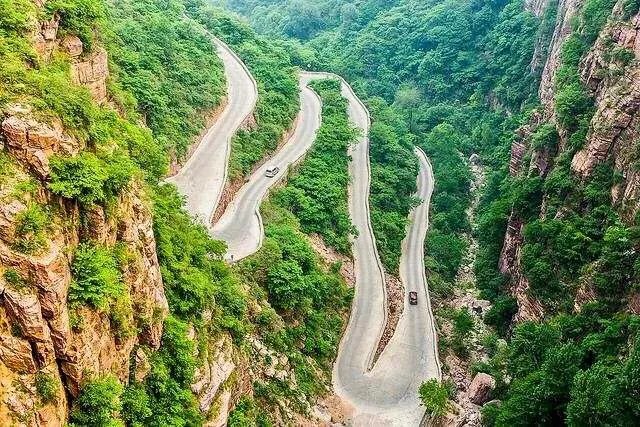 新乡的郭亮隧道有什么特色？