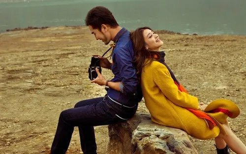 80后创意婚纱照片欣赏 创意婚纱照姿势大全