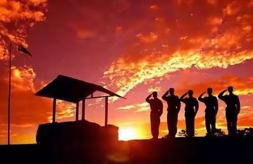 上一部像《人民的名义》这么火的电视剧是什么?