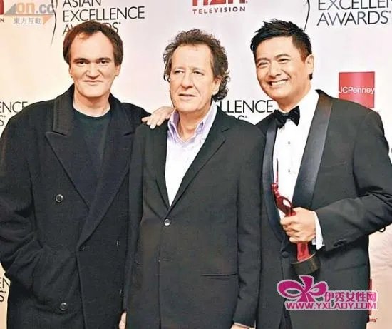 何超仪留港打争产战