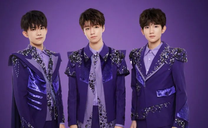 有一种快乐在空中听见是什么歌