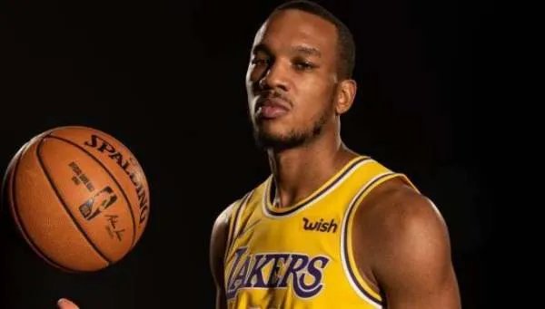 湖人与热火会师总决赛,布拉德利会为他退赛的决定后悔吗?