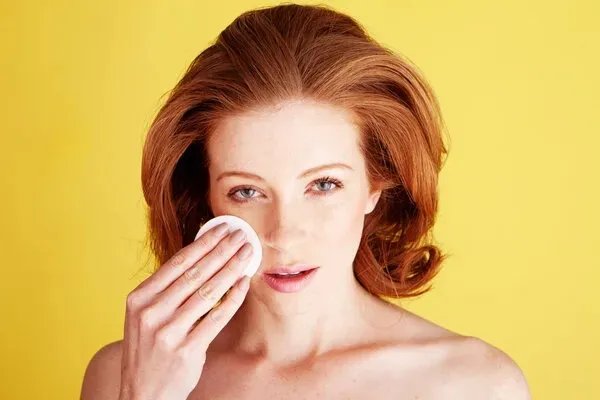 肌底液的作用和功效