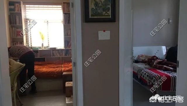 在农村盖占地90平米，二层小楼该怎么设计？