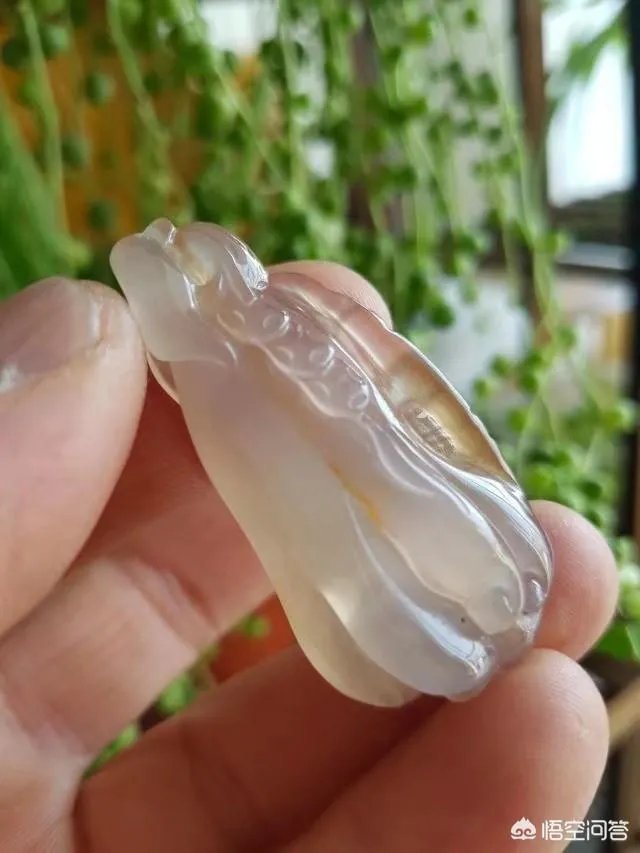 为什么有些中国人钟爱玉石，而有些印度人钟爱宝石？是因为民族性格不同吗？