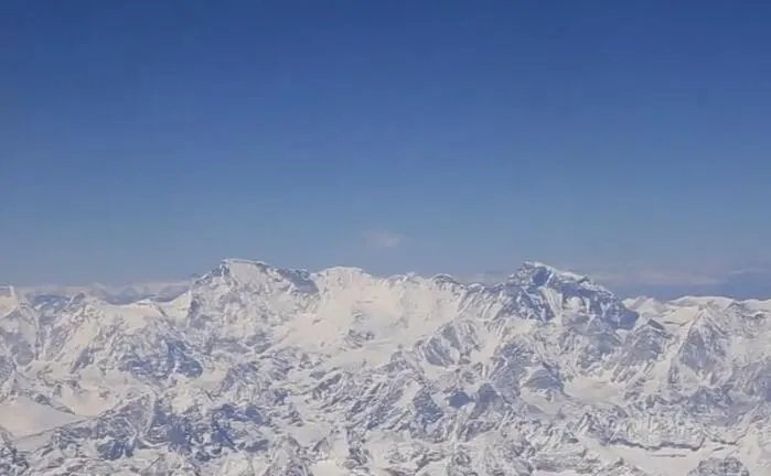 珠峰的最新高度是多少米 珠峰最新高度是怎么测出来的