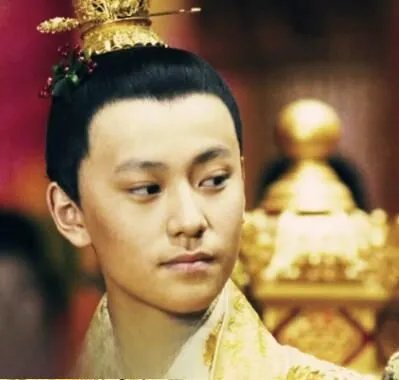 秦俊杰李玥是什么关系 是亲姐弟为什么姓不一样