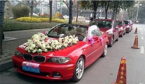 2018婚庆公司租车报价清单  各种租赁婚车报价明细