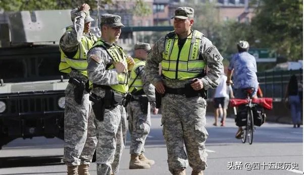 美国新增确诊减少了