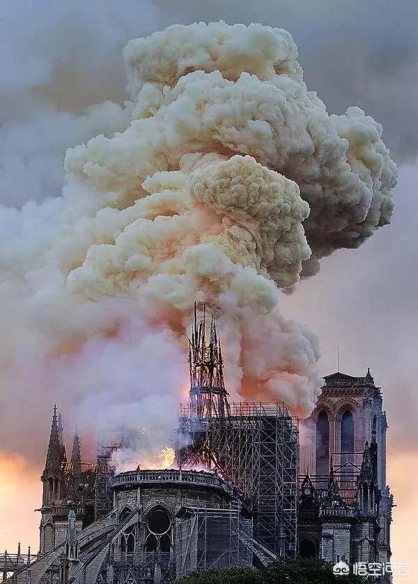 巴黎圣母院大火对法国甚至全世界有什么影响？