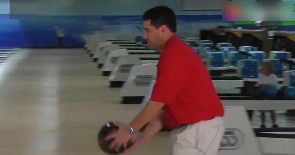 保龄球打法图片教程