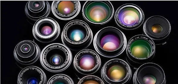 单反相机镜头上的字母和数字都代表什么，比如说 佳能