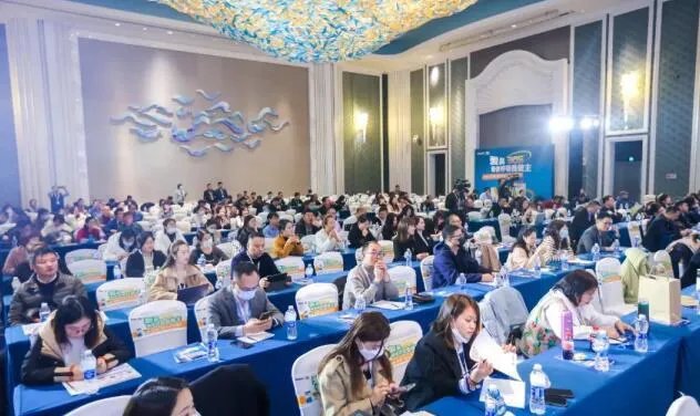 双喜临门丨迪康药业亮相“2022-2023中国药店价值榜发布会”荣获双项荣誉,爱鼻365鼻炎管理项目重磅发布!!!