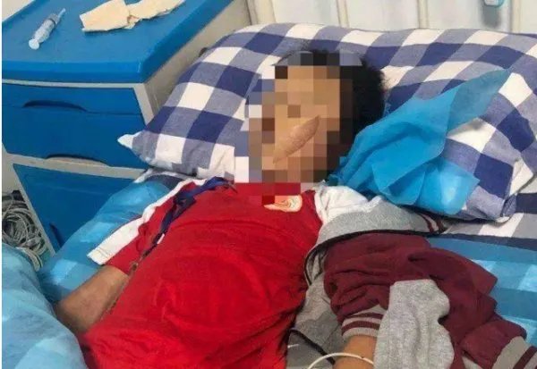 初中生体育课跑步200米猝死，为啥猝死的事情频发？