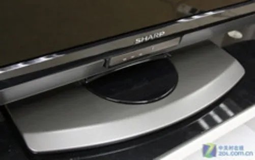 原装面板+SRS音效 夏普液晶降1500元