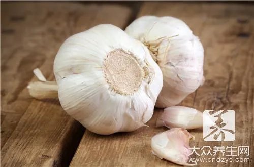 黑大蒜的功效与作用是什么？