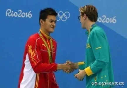 澳大利亚游泳队双标，如何评价？