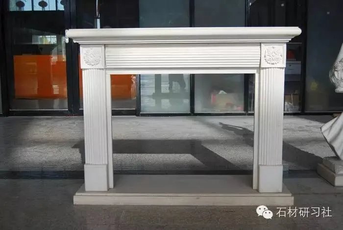 石材壁炉的设计及造型赏析