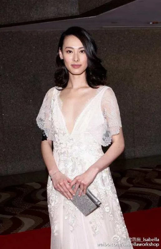 她两年为富豪生下3个儿子,1年后就分手了,她是谁?