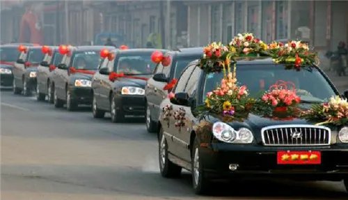 结婚用车有什么讲究  结婚用车选择技巧