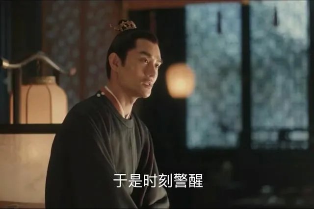 《清平乐》和《猎狐》你比较喜欢哪个角色的王凯？