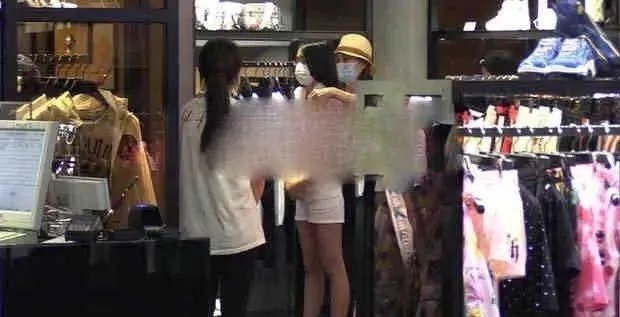 李成儒为啥会退出演技综艺,导演组的人都被买通了?