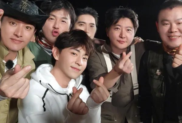 2020年度十大热门综艺排行榜：演员请就位上榜，第一热度最高