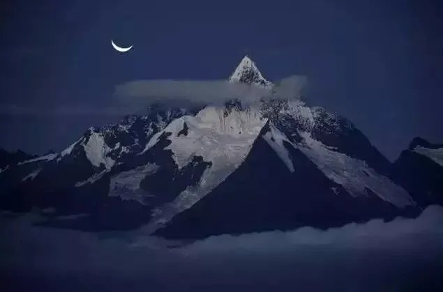 离开央视，藏族青年在海拔4000米打造云巅之家，潇洒！