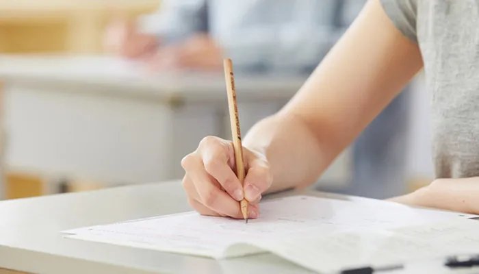 北京吉利大学是几本