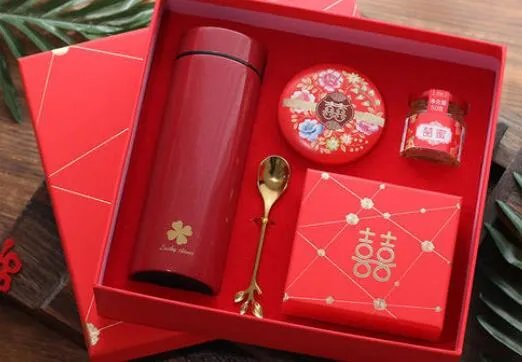 伴郎需要伴手礼吗 伴郎一般送什么伴手礼