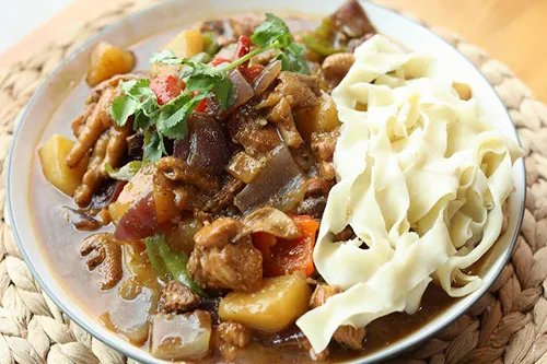 新疆大盘鸡的做法 正宗新疆大盘鸡怎么做