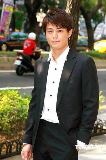 霍建华跟陈乔恩什么关系？