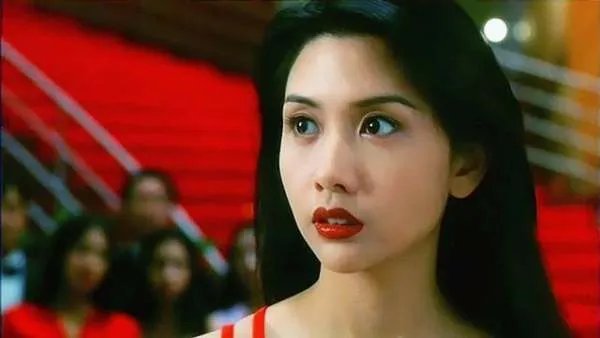 当50岁邱淑贞撞上51岁王祖贤，网友为何说这是我见过最有杀伤力的对比？