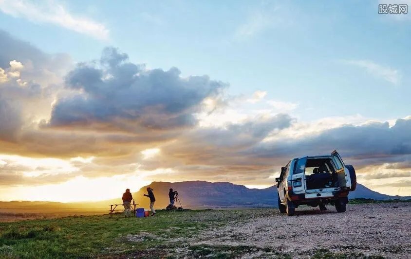 想出国旅游 去澳大利亚旅游多少钱?