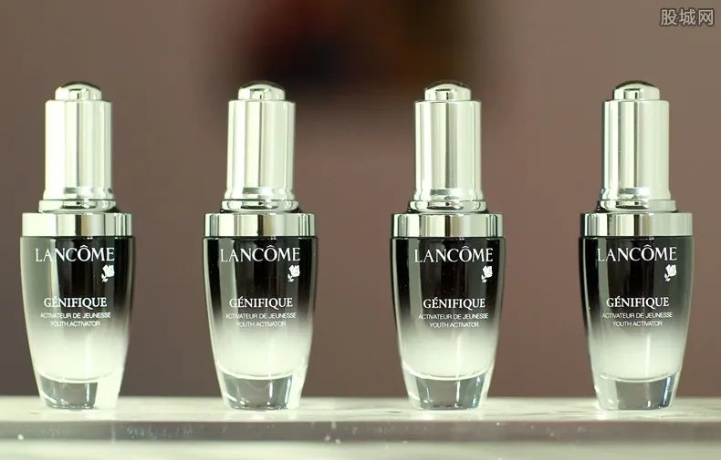 兰蔻小黑瓶怎么样 好用到你想要跪！