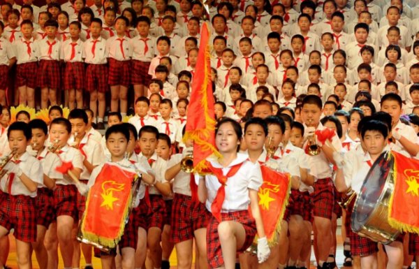 红领巾飘起来的歌词