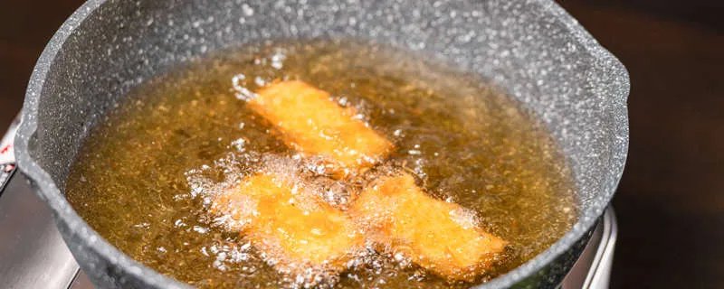 炸汤圆熟炸和生炸哪个好 炸汤圆的注意事项