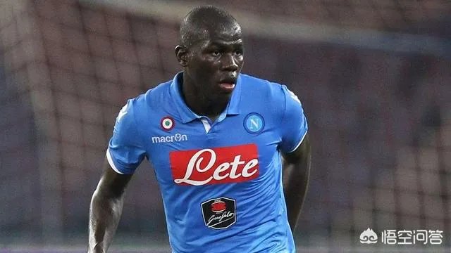 曼联无缘下赛季欧冠，进入无缘冠军的动荡期，你觉得多长时间才能重回争冠序列呢？