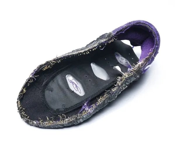 全新气垫公式？LBJ18硬拆解