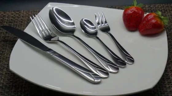 201不锈钢餐具和304的区别有哪些