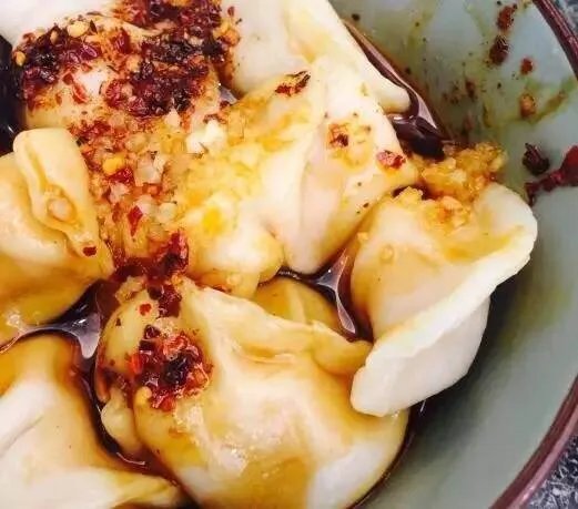 请问成都春熙路有什么美食？